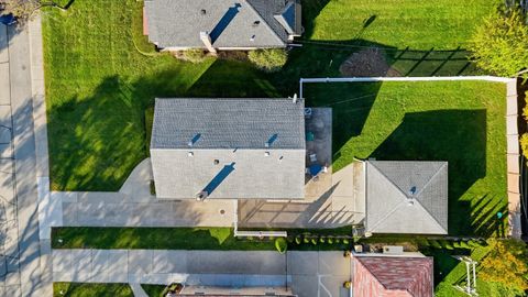 Tiny photo for 7448 W Jonquil Terrace, Niles, IL 60714 (MLS # 12508852)