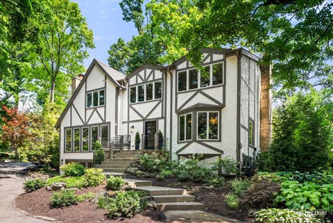 Tiny photo for 641 Lake Road, Glen Ellyn, IL 60137 (MLS # 12693171)