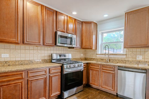 Tiny photo for 3517 W 80th Street, Chicago, IL 60652 (MLS # 12732966)
