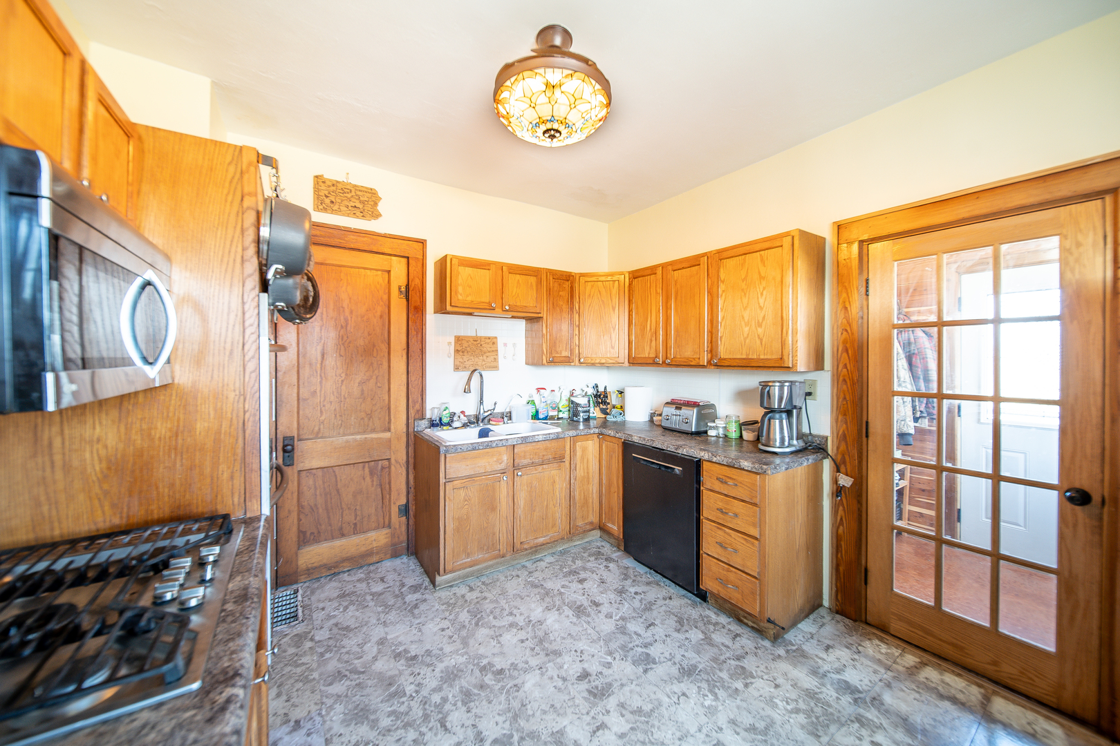 1801 Lee Center Road