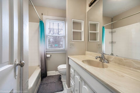 Tiny photo for 1748 Lunt Avenue, Des Plaines, IL 60018 (MLS # 12763328)