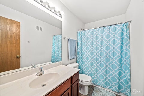 Tiny photo for 909 Four Seasons Boulevard, Aurora, IL 60504 (MLS # 12706896)