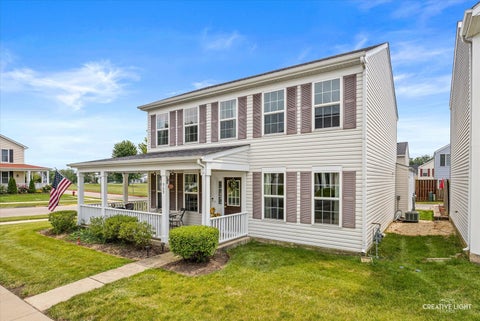 Tiny photo for 909 Four Seasons Boulevard, Aurora, IL 60504 (MLS # 12706896)