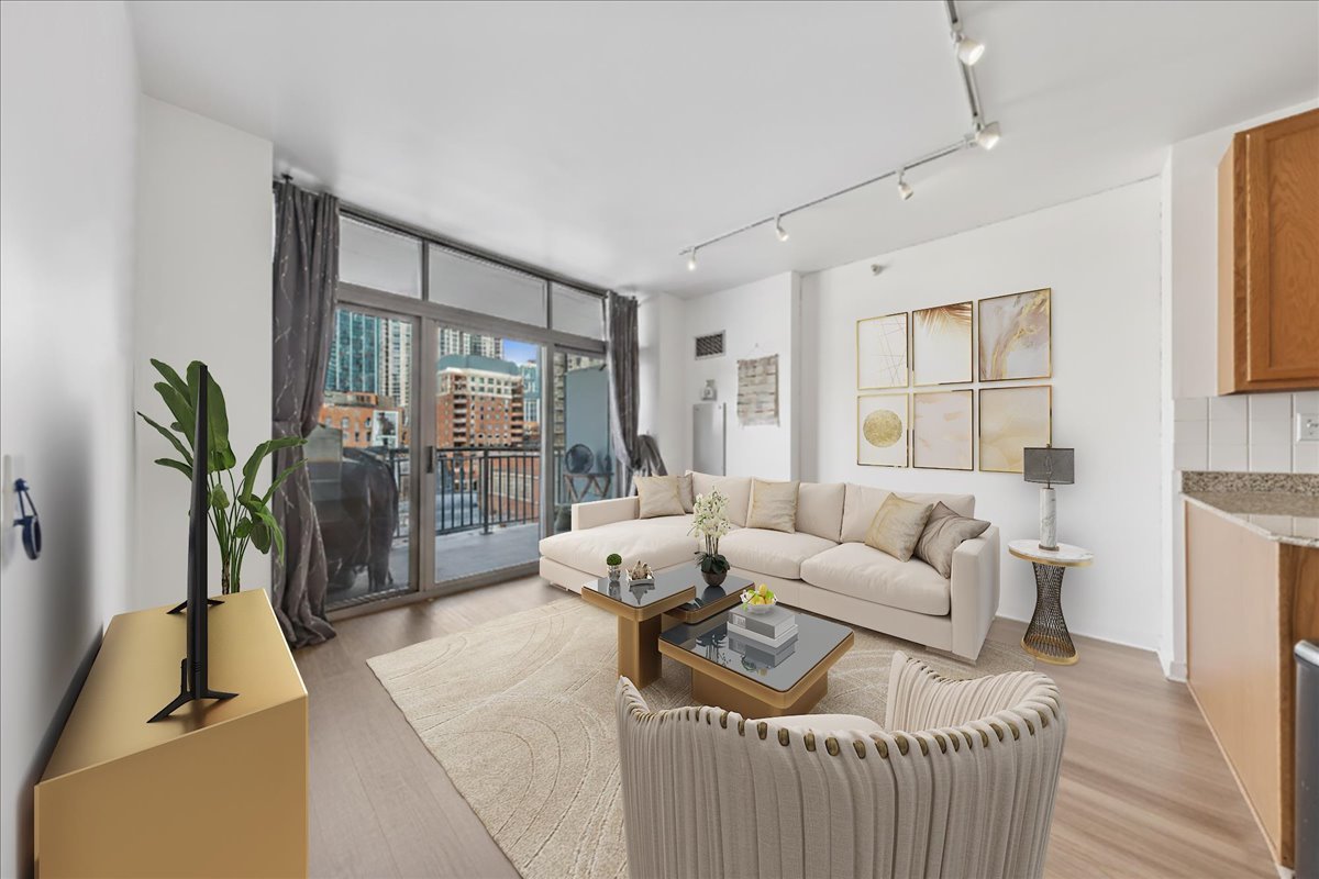 600 N Dearborn Avenue 805