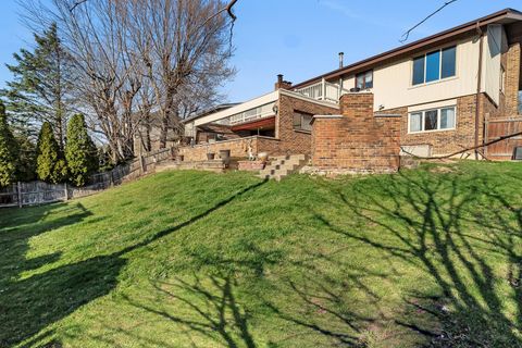 A home in Palos Hills