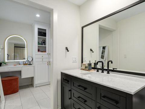 Tiny photo for 1445 W Huron Street #1, Chicago, IL 60642 (MLS # 12627078)