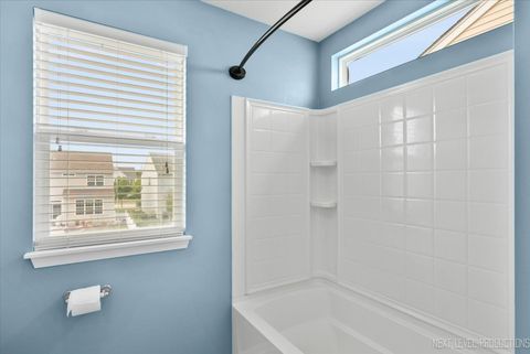 Tiny photo for 5734 OAK RIDGE Way, Lisle, IL 60532 (MLS # 12551680)