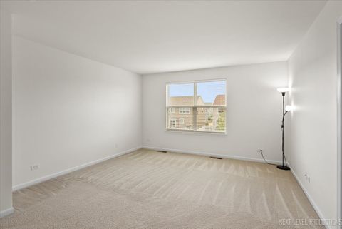 Tiny photo for 5734 OAK RIDGE Way, Lisle, IL 60532 (MLS # 12551680)