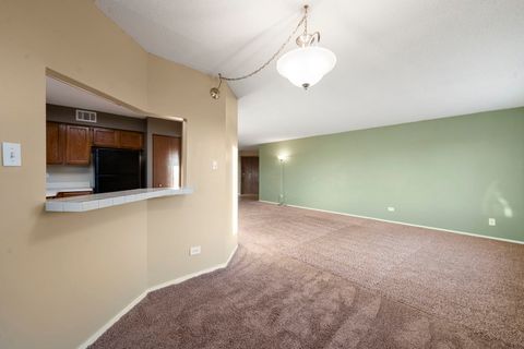 Tiny photo for 6421 Pershing Road #404, Stickney, IL 60402 (MLS # 12503027)