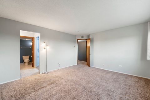 Tiny photo for 6421 Pershing Road #404, Stickney, IL 60402 (MLS # 12503027)
