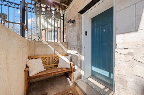 Tiny photo for 1714 W School Street #1, Chicago, IL 60657 (MLS # 12586516)