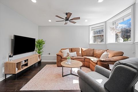 Tiny photo for 1714 W School Street #1, Chicago, IL 60657 (MLS # 12586516)