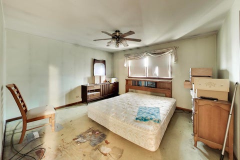 Tiny photo for 509 Paxton Avenue, Calumet City, IL 60409 (MLS # 12695866)