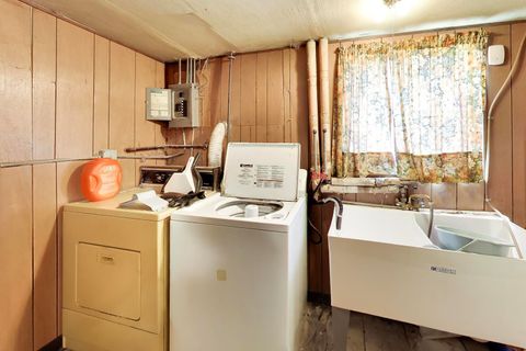 Tiny photo for 509 Paxton Avenue, Calumet City, IL 60409 (MLS # 12695866)