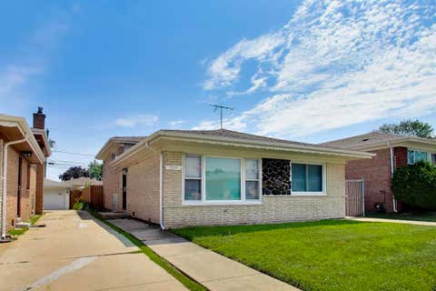 Tiny photo for 509 Paxton Avenue, Calumet City, IL 60409 (MLS # 12695866)