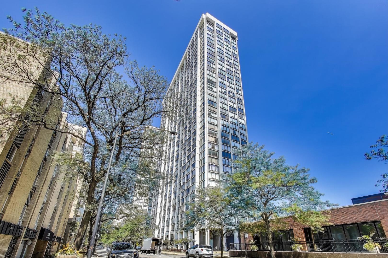 5445 N Sheridan Road 1404