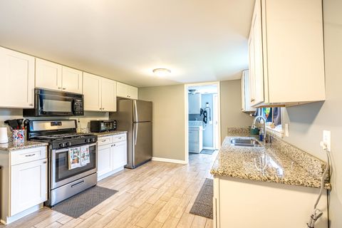 Tiny photo for 846 W Kent Avenue, Crete, IL 60417 (MLS # 12463668)