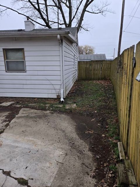 Tiny photo for 1505 W Columbia Avenue, Champaign, IL 61821 (MLS # 12611443)
