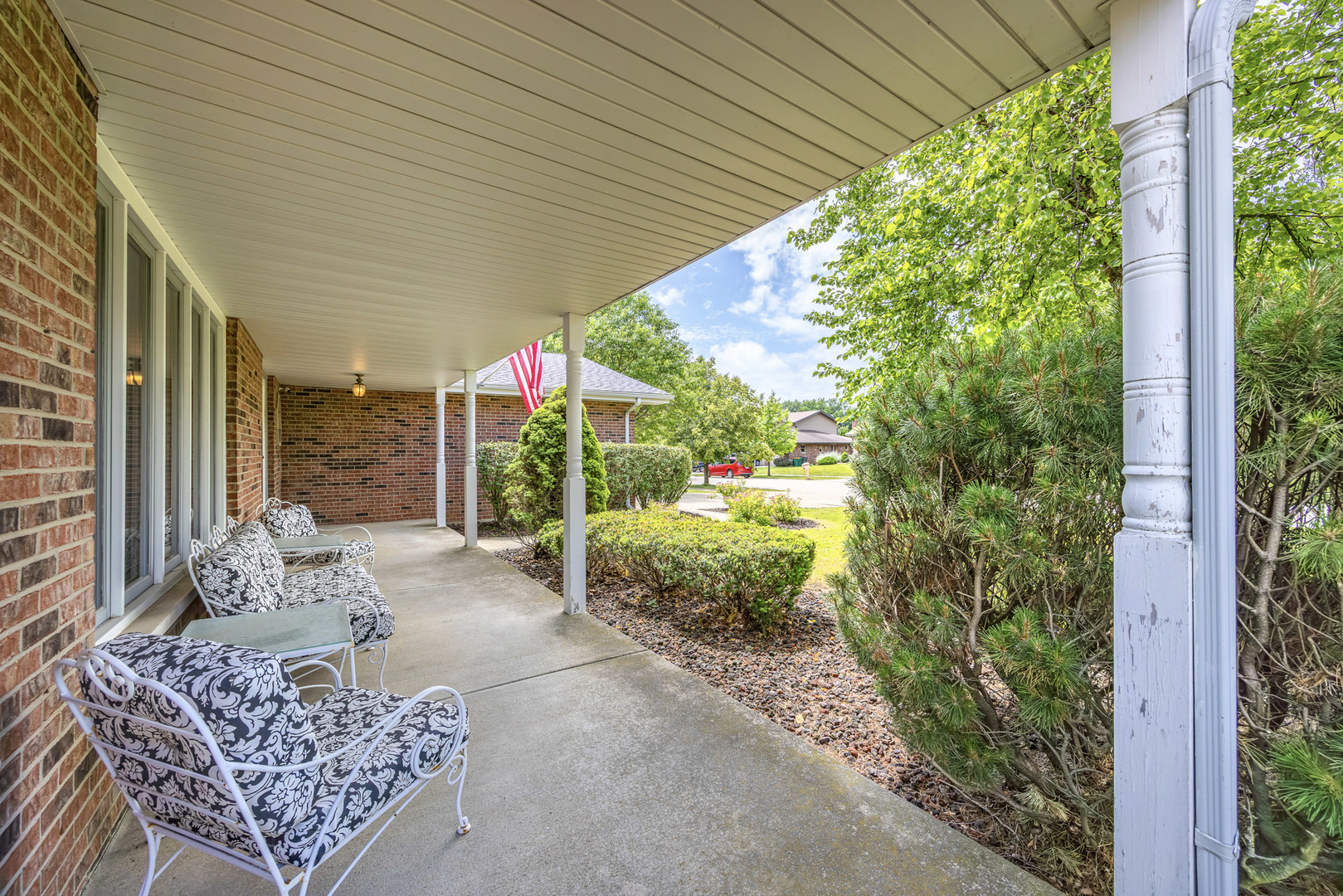 800 Lisdowney Drive