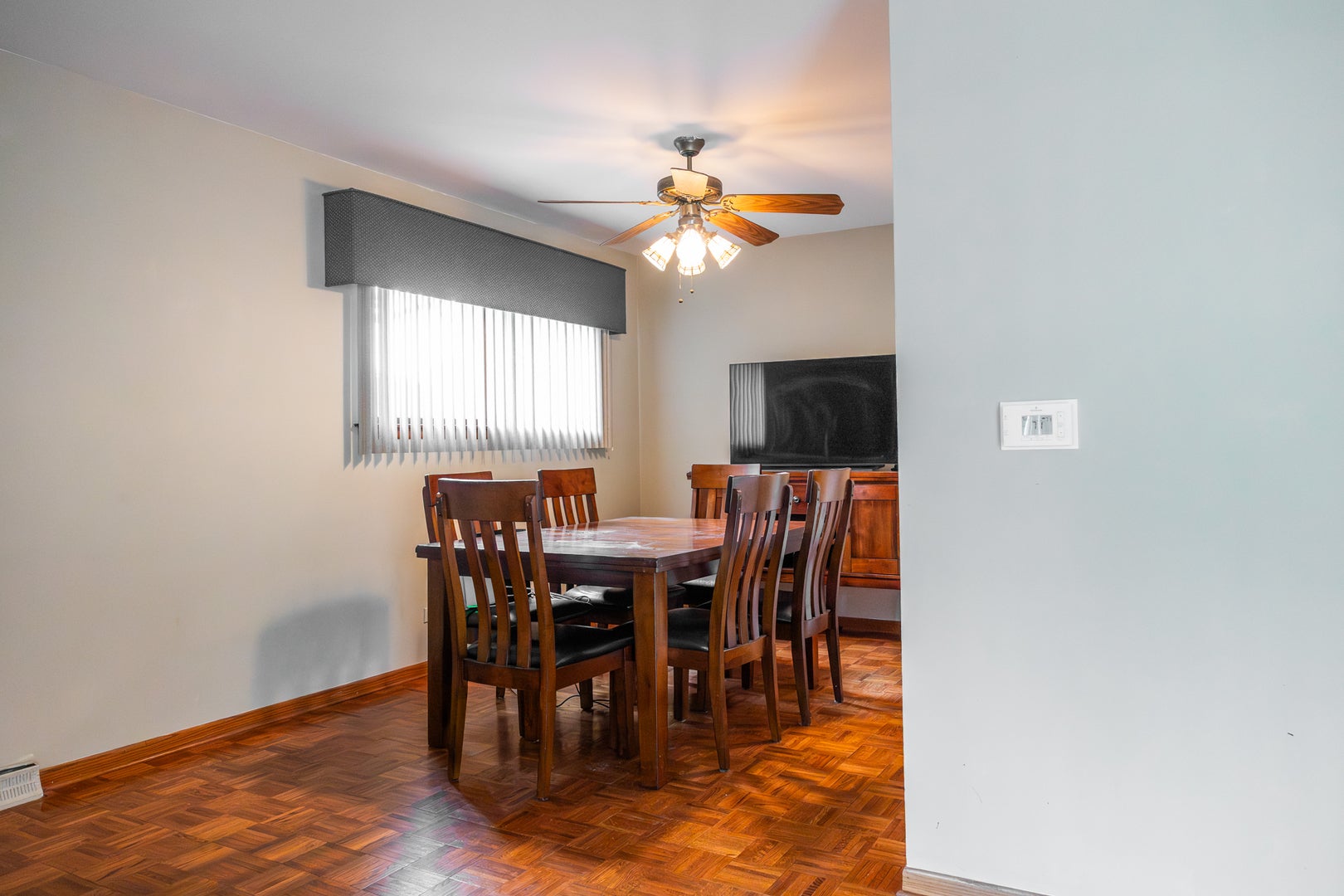 400 S Mount Prospect Road
