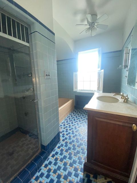 Tiny photo for 3320 W Ardmore Avenue, Chicago, IL 60659 (MLS # 12556480)