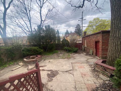 Tiny photo for 3320 W Ardmore Avenue, Chicago, IL 60659 (MLS # 12556480)