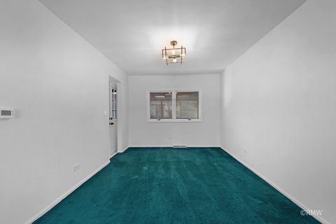 Tiny photo for 1800 N Iris Drive, Palatine, IL 60074 (MLS # 12546390)