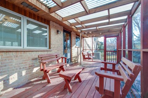 Tiny photo for 1800 N Iris Drive, Palatine, IL 60074 (MLS # 12546390)