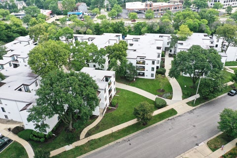Tiny photo for 334 W Miner Street #3B, Arlington Heights, IL 60005 (MLS # 12730439)
