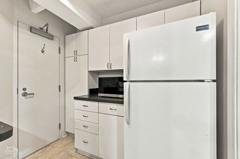 Tiny photo for 1862 Sherman Avenue #3SE, Evanston, IL 60201 (MLS # 12768695)