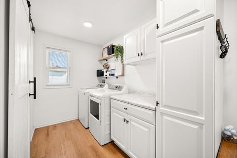 Tiny photo for 1102 Oxford Circle, Sycamore, IL 60178 (MLS # 12569639)