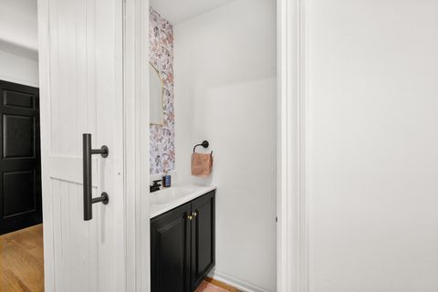 Tiny photo for 1102 Oxford Circle, Sycamore, IL 60178 (MLS # 12569639)