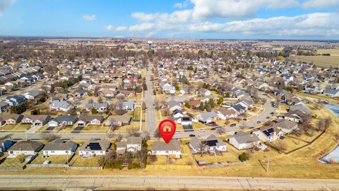 Tiny photo for 1102 Oxford Circle, Sycamore, IL 60178 (MLS # 12569639)