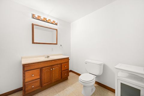 Tiny photo for 1102 Oxford Circle, Sycamore, IL 60178 (MLS # 12569639)