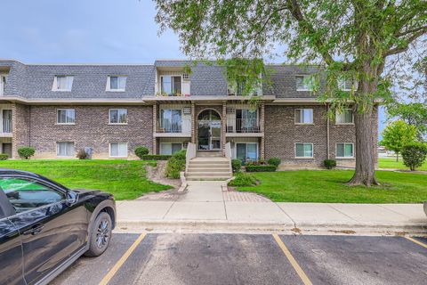 870 Winesap Court 103 Prospect Heights IL 60070