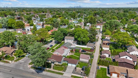 Tiny photo for 3201 Kemman Avenue, Brookfield, IL 60513 (MLS # 12650645)