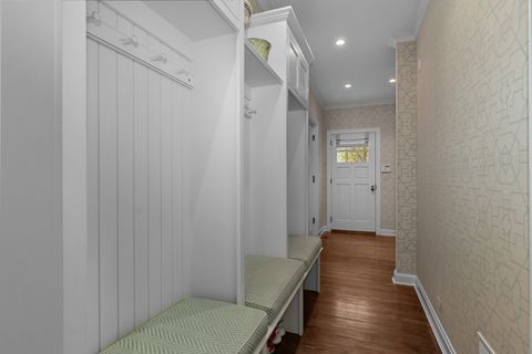 Tiny photo for 701 E Center Avenue, Lake Bluff, IL 60044 (MLS # 12447348)