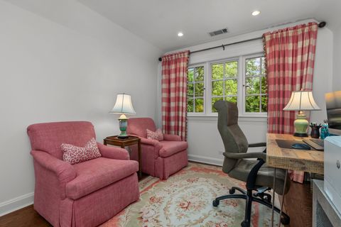 Tiny photo for 701 E Center Avenue, Lake Bluff, IL 60044 (MLS # 12447348)