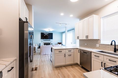 Tiny photo for 4761 Highwood Lane, Lake In The Hills, IL 60156 (MLS # 12497004)