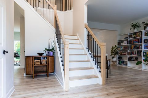 Tiny photo for 4761 Highwood Lane, Lake In The Hills, IL 60156 (MLS # 12497004)