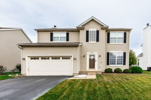 Photo of 4761 Highwood Lane, Lake In The Hills, IL 60156 (MLS # 12497004) Photo of 4761 Highwood Lane, Lake In The Hills, IL 60156 (MLS # 12497004)