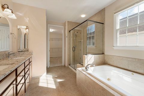 Tiny photo for 7 Chaco Court, South Barrington, IL 60010 (MLS # 12554861)