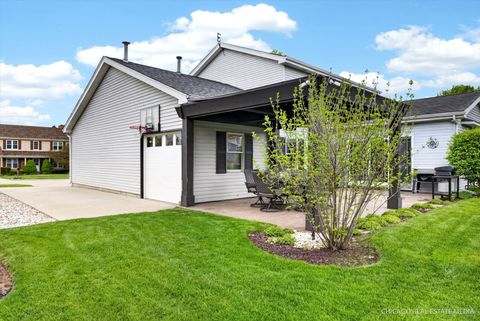 Tiny photo for 2777 Colonial Drive, Elgin, IL 60124 (MLS # 12636891)