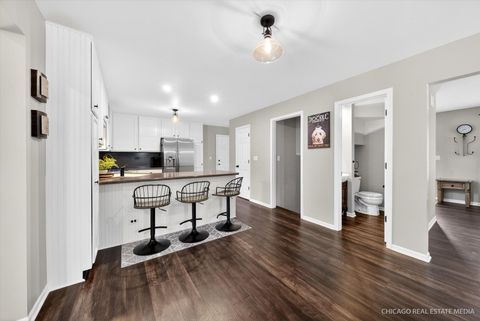 Tiny photo for 2777 Colonial Drive, Elgin, IL 60124 (MLS # 12636891)