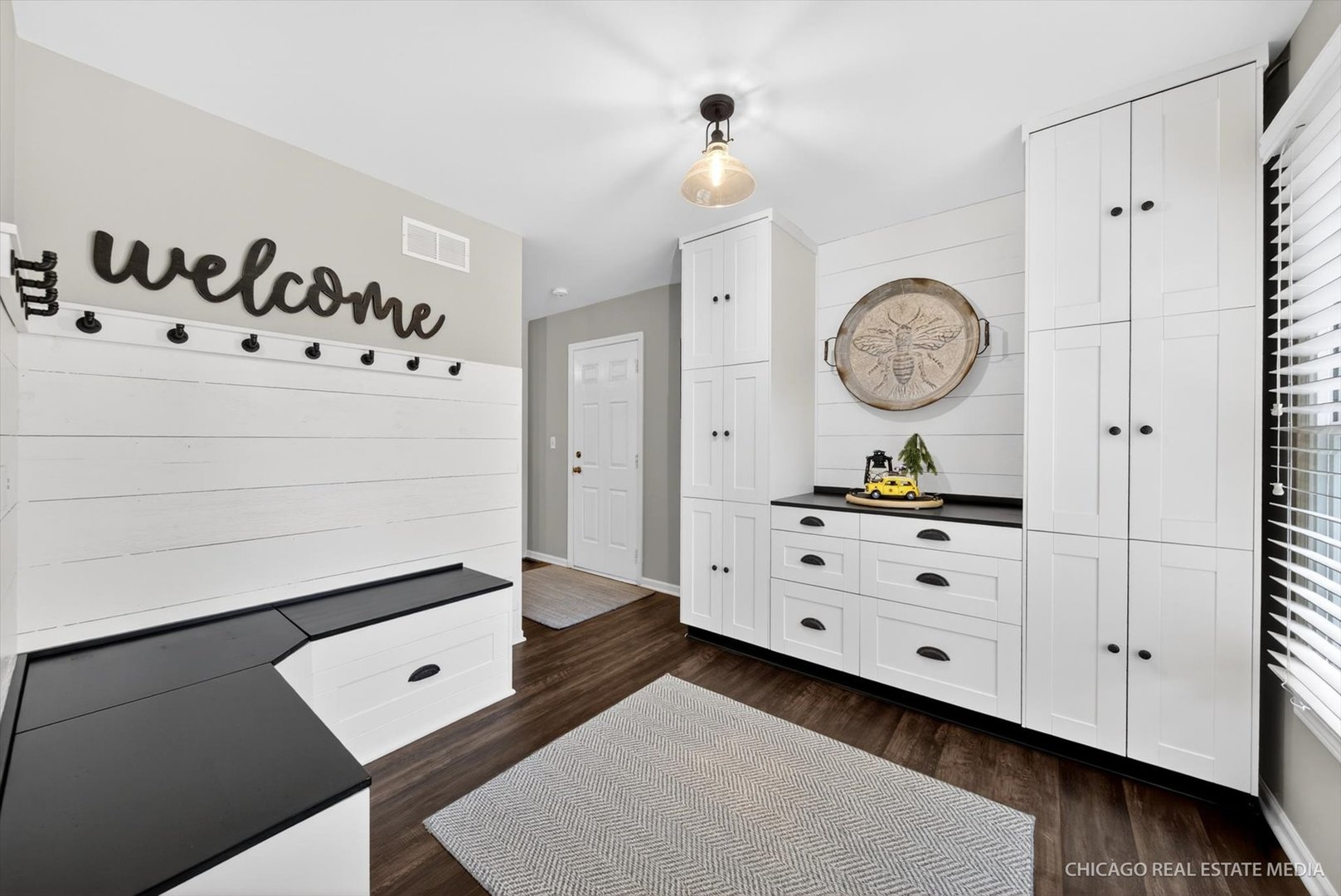 2777 Colonial Drive