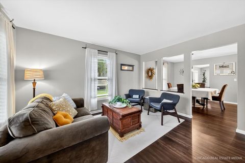 Tiny photo for 2777 Colonial Drive, Elgin, IL 60124 (MLS # 12636891)