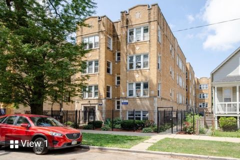 1918 N Drake Avenue 1W Chicago IL 60647