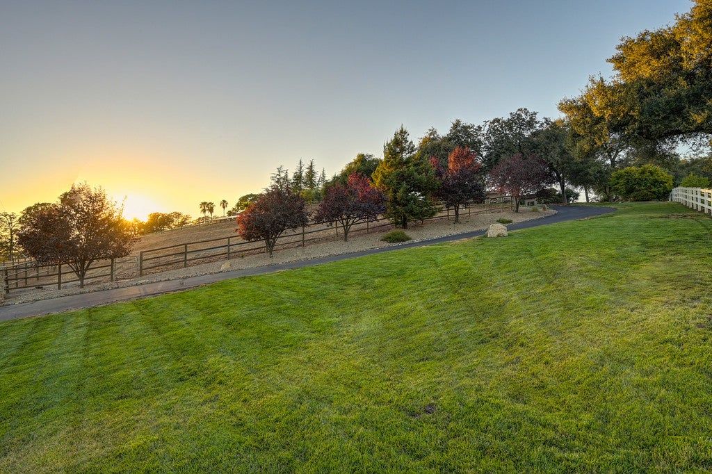 4021 Porter Lane