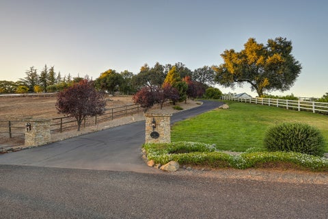 Tiny photo for 4021 Porter Lane, Shingle Springs, CA 95682 (MLS # 12765762)