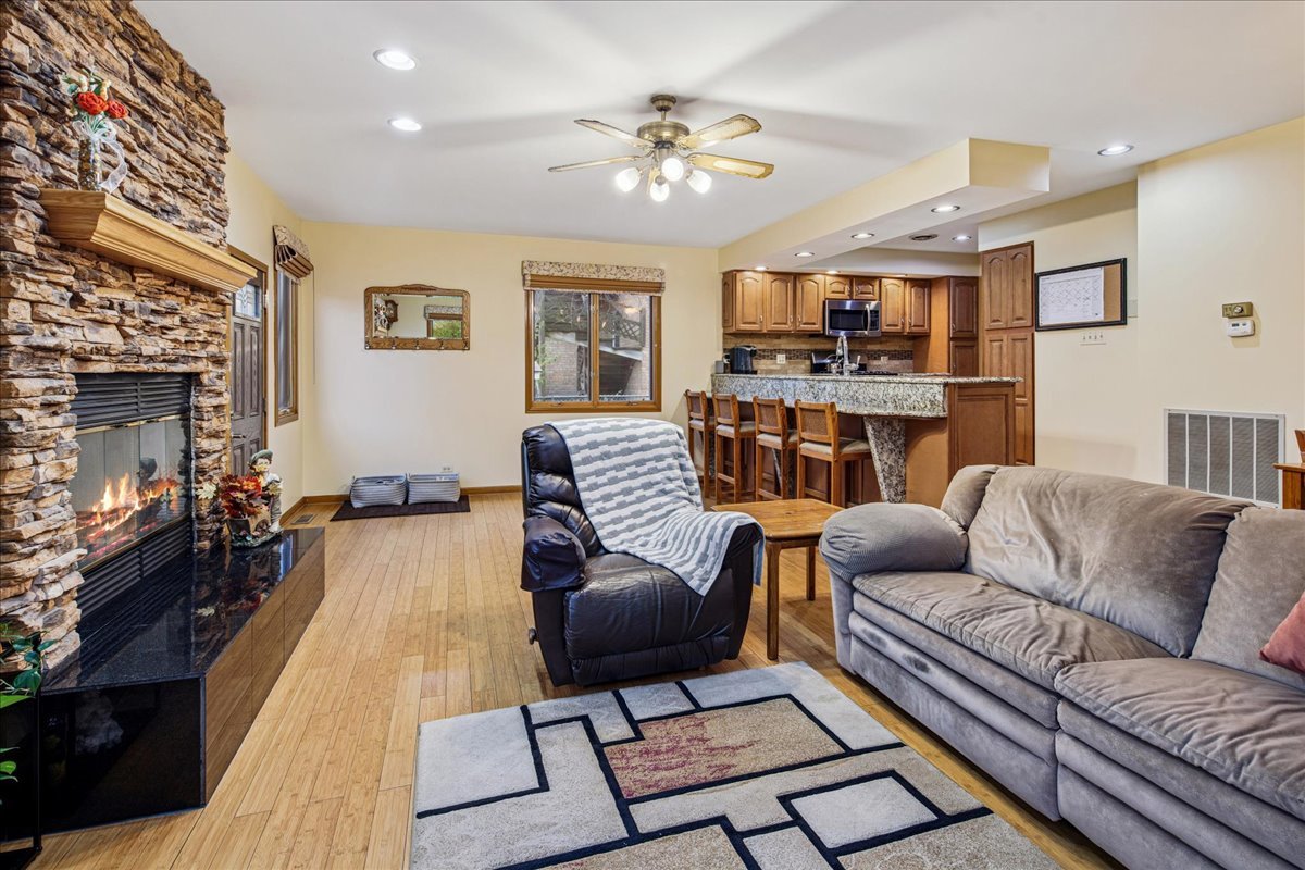 7531 W Cleveland Street